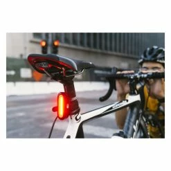 Kit D'éclairage Vélo Avenue Avant Et Arrière Kryptonite -Compteurs Et GPS Soldes Boutique KRY003694